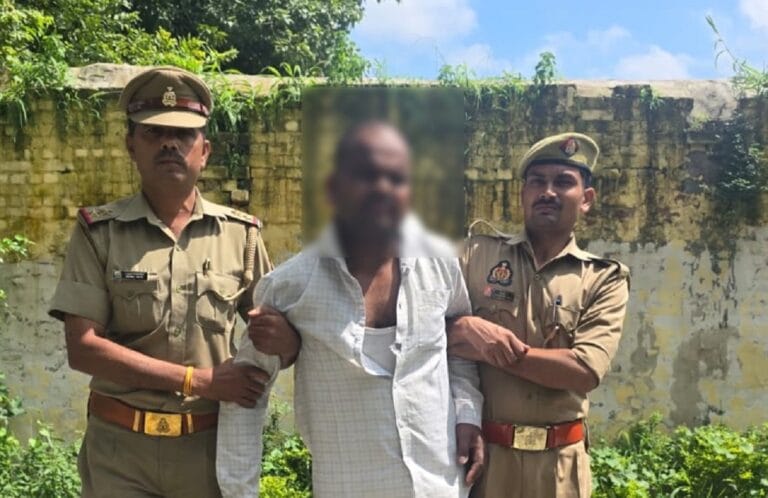जिस बेटी से हुई दरिंदगी, अंत्योष्टि के बाद मां ने 'भाई' को दिया जन्म