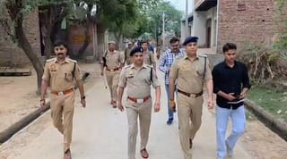 UP: साइबर अपराधियों पर अब तक का सबसे बड़ा एक्शन, 42 गिरफ्तार