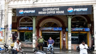 क्यों बंद हुआ लखनऊ का 88 साल पुराना कॉफी हाऊस, अटल से लेकर मुलायम तक… सभी करते थे बैठकी