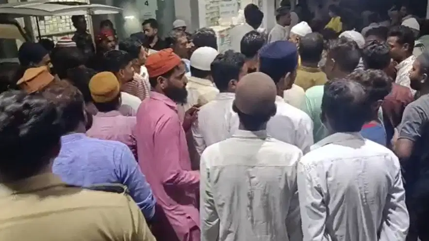 अवैध संबंध में बाधा बने पति को पिलाया तेजाब, आखिरी बयान से बड़ा खुलासा; बरेली में पत्नी का खौफनाक खेल अवैध संबंध में बाधा बने पति को पिलाया तेजाब, आखिरी बयान से बड़ा खुलासा; बरेली में पत्नी का खौफनाक खेल