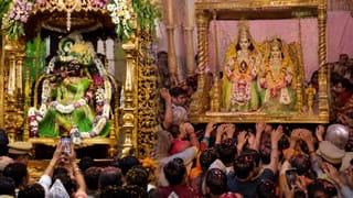 सोने के हिंडोले में बांके बिहारी, सीता संग प्रभु राम का भी शुरू हुआ झूलनोत्सव; हरियाली तीज पर भव्य आयोजन
