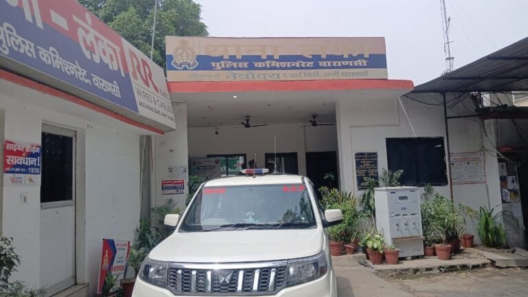 वाराणसी के लंका थाने का मामला