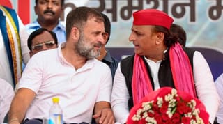 सामाजिक न्याय से लेकर MLA-MP की मीटिंग तक… दलित वोटों के लिए कांग्रेस-सपा क्या कर रही?