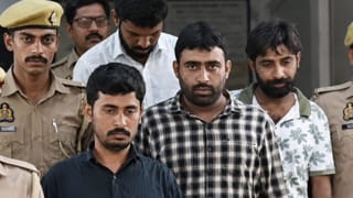 दिव्यांग कोटे में बड़ा खेल! नौकरी के लिए GF का बनाया दिव्यांग सर्टिफिकेट, 30 हजार में बैठाया सॉल्वर