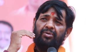 2027 से पहले कौशल किशोर के बदले सुर! अपनी ही सरकार की नीतियों पर उठाए सवाल