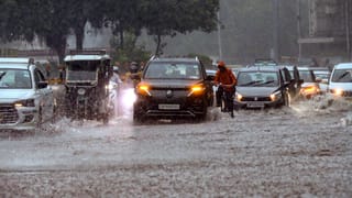पश्चिमी यूपी में कल बिगड़ेगा मौसम, सहारनपुर से नोएडा तक भारी बारिश का येलो अलर्ट