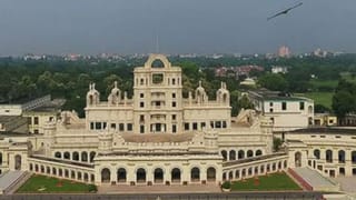 बच्चे को ये कौन सा पाठ पढ़ रहे गुरूजी, POCSO एक्ट में दर्ज हो गई FIR