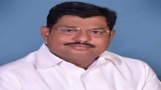 ‘हमारी सरकार बनी तो IAS बनवा दूंगा…’, मथुरा में सपा नेता पर FIR, महिला बैंककर्मी को परेशान करने का आरोप