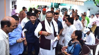 PET-2023 भर्ती पर फूटा गुस्सा, अभ्यर्थियों ने घेरा डिप्टी CM का आवास; क्या बोले बृजेश पाठक?
