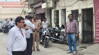 सहारनपुर: PNB में 17.29 करोड़ की नकली करेंसी का मामला, NIA ने बैंक अधिकारी को दबोचा