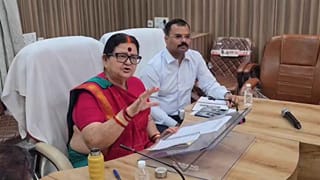 कानपुर महापौर कार्यालय से फाइलें गायब: सदन के हंगामे के बीच बड़ा विवाद, जांच शुरू