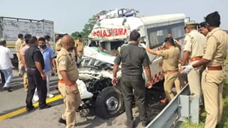पूर्वांचल एक्सप्रेस-वे पर भीषण हादसा, ट्रक में घुसी सेना की एंबुलेंस; 4 की मौत
